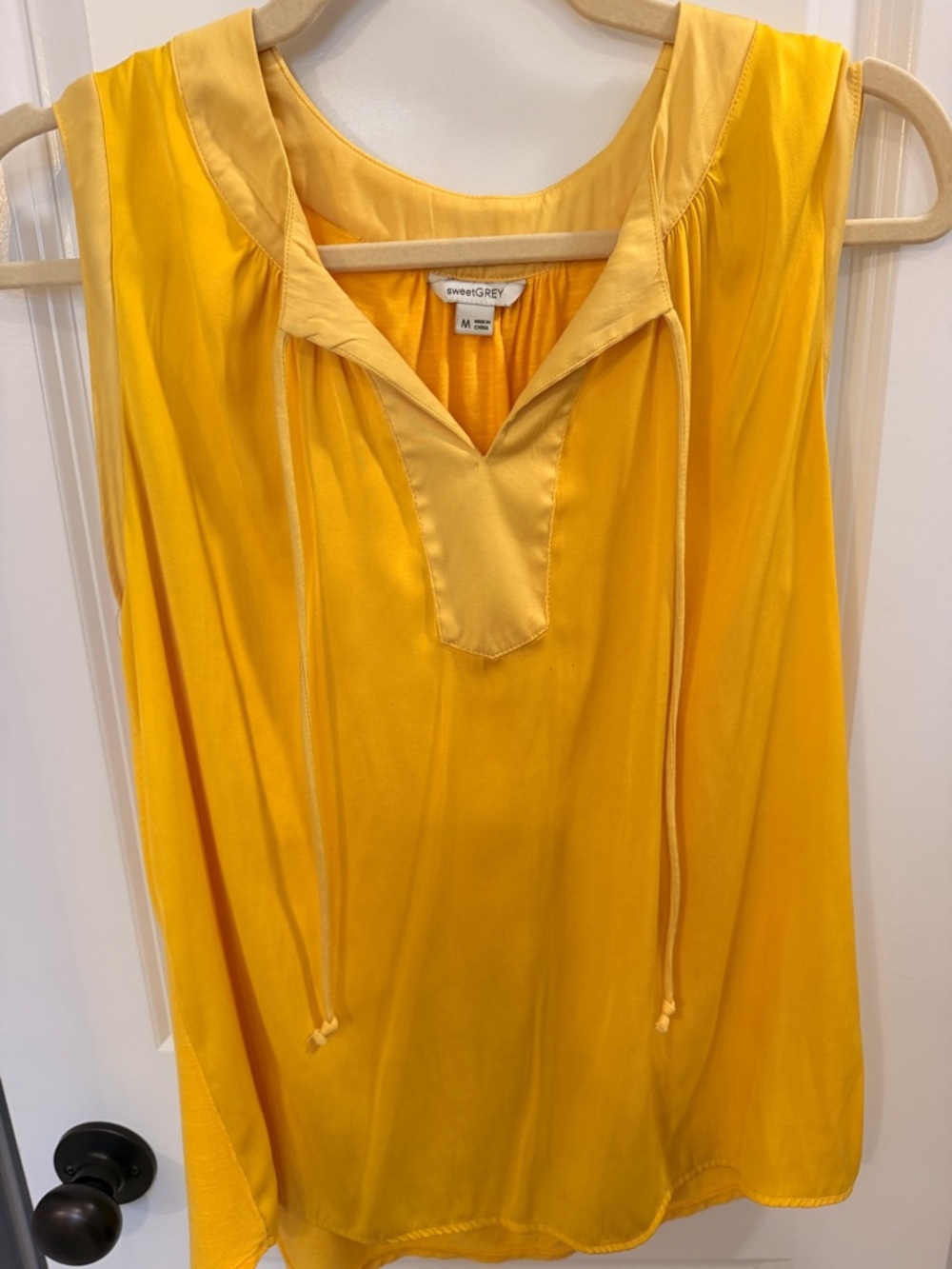 sweetGREY Yellow Sleeveless V-Neck Tunic Top Size Medium